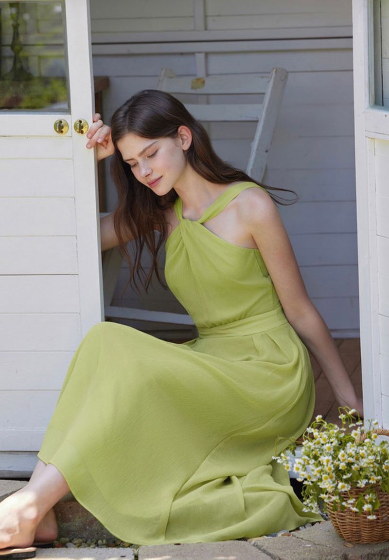 Charlotte Dress Light green