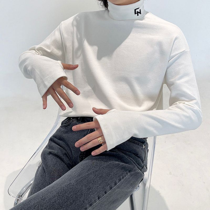 [MADE] CN Half-Neck Embroidered Warmer Tee (2 colors)