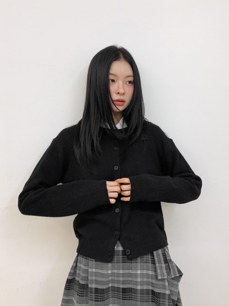  CLASSIC WOOL CARDIGAN
