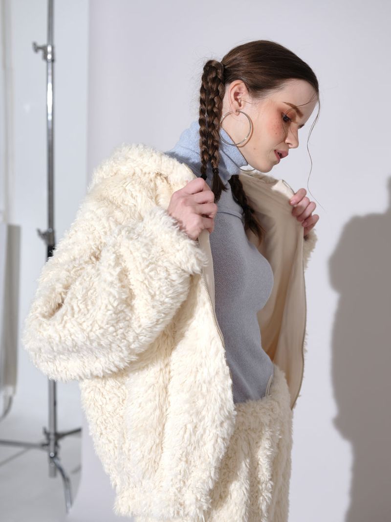 CLUMPY FUR JUMPER