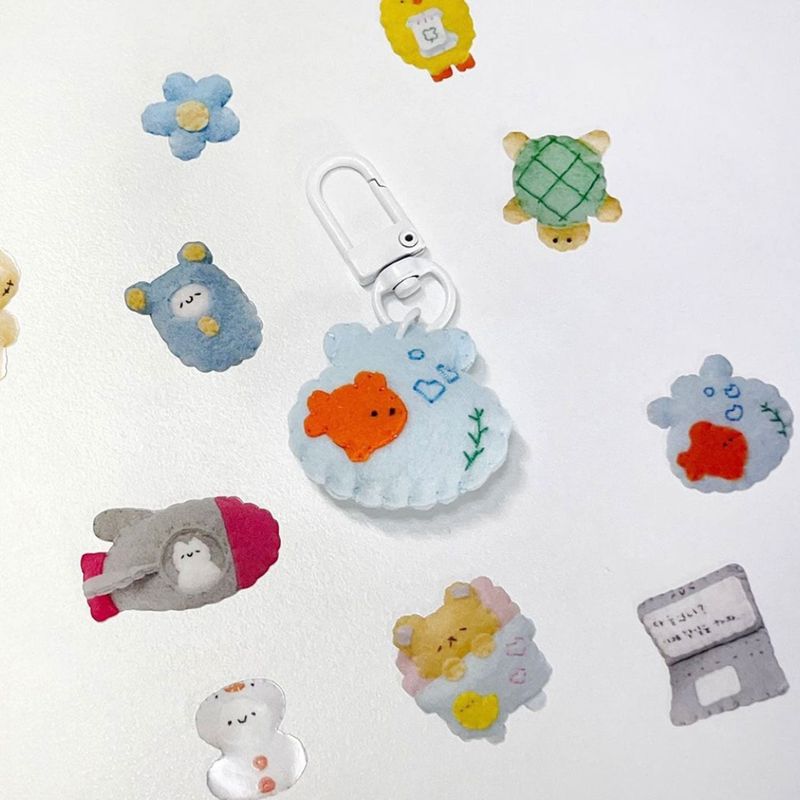 [MADE] fish in a fishbowl keyring
