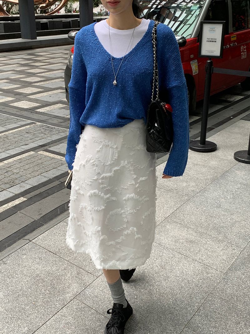 [MADE] Rieze Deep V Knit