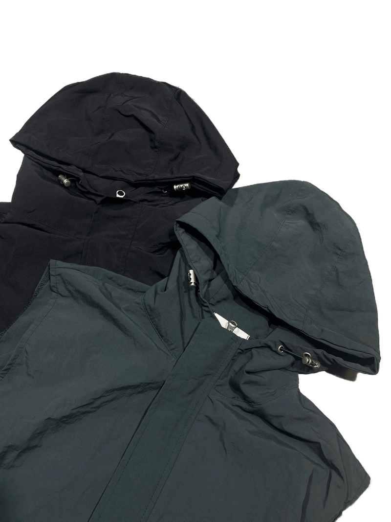 Track anorak vest