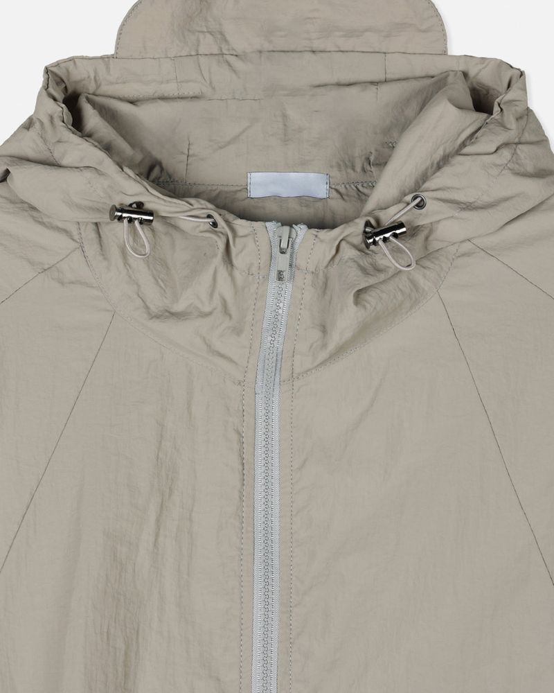 Insert Mesh Hood Windbreaker