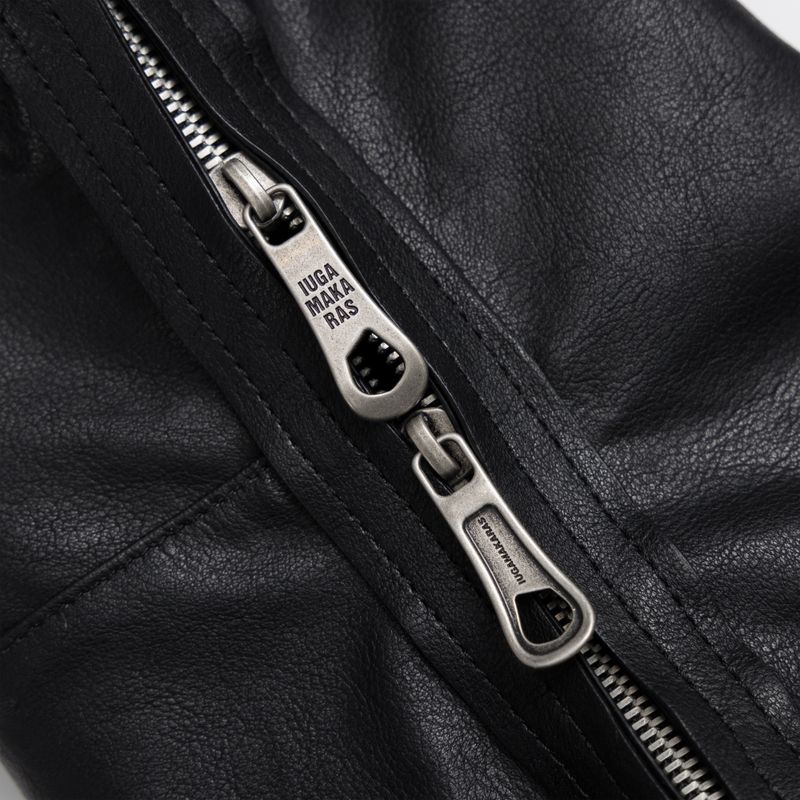 Bumpy Buckle Stone Bag (Black)