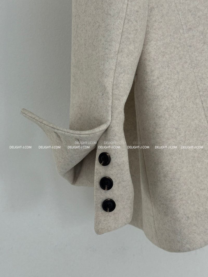 Boxy Oversized Fit Quilted Wool Jacket