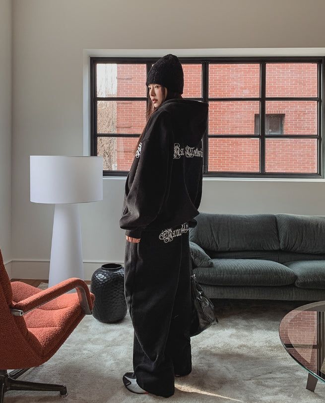 Arc Lettering Embroidered Brushed Over Sweatpants