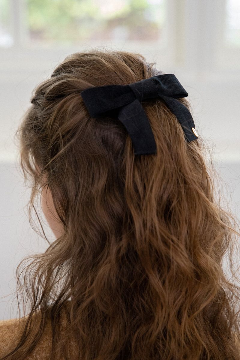  Black corduroy ribbon hairpin