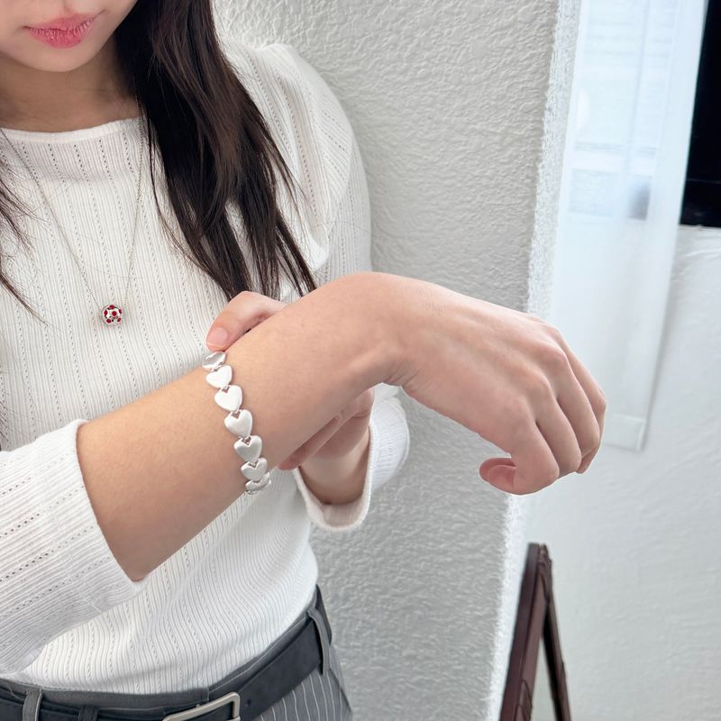 Matt Heart Link Bracelet