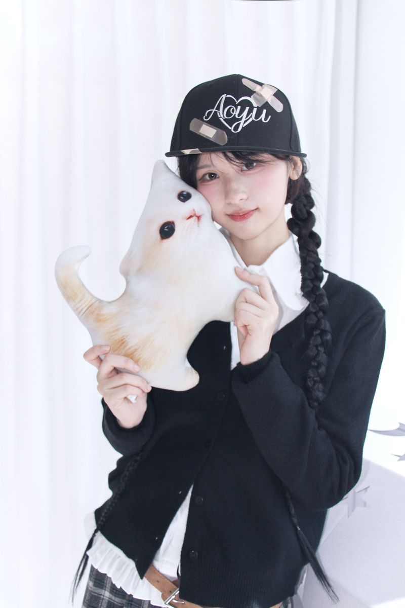 aoyu（アオユ）の「Pastel Round Knitwear Cardigan (2colors)（Tops）」