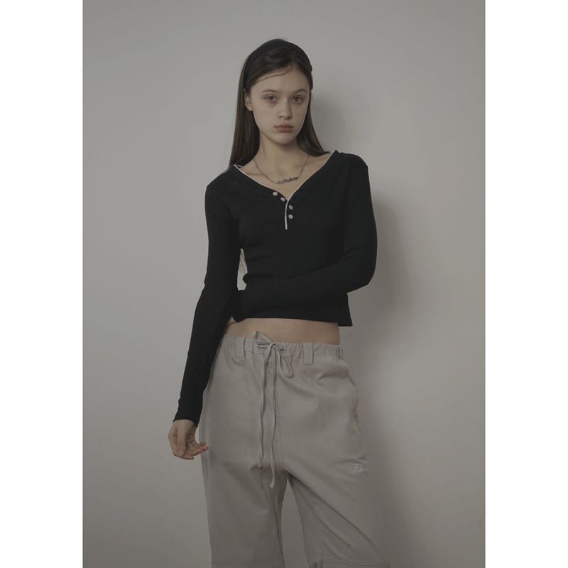 DAISY TOP-BLACK