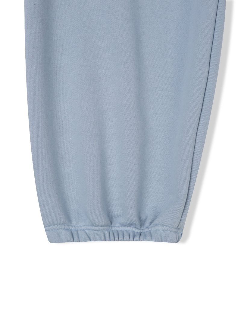 Lumi belted over jogger pants