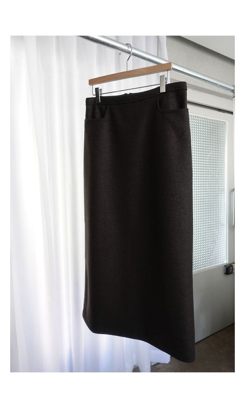 solitude wool skirt (2C)