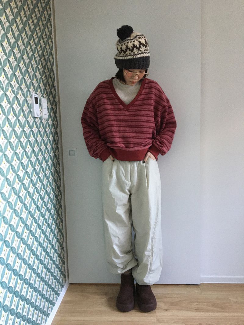 Bach Stripe V Sweatshirt (3color)