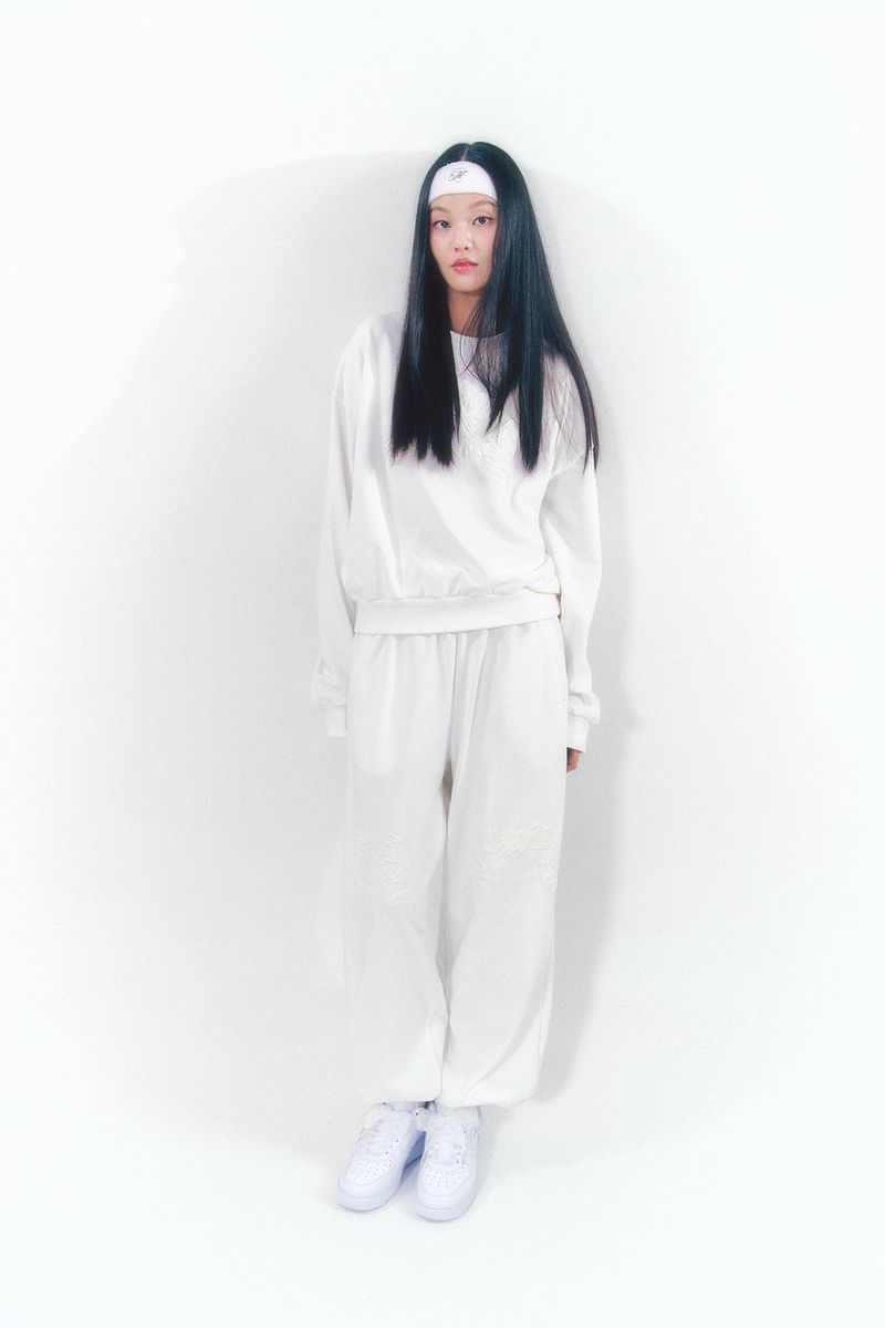 Knee Point Ribbon Jogger Pants White