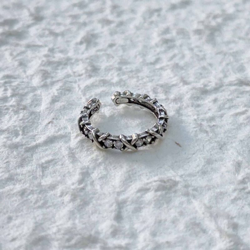 Cold Flame Knot Ring
