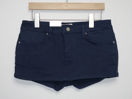 stud skort