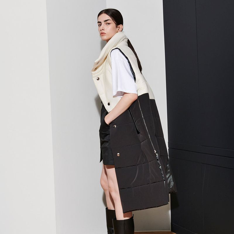  [UNISEX] JUN PADDING VEST, IVORY + BLACK