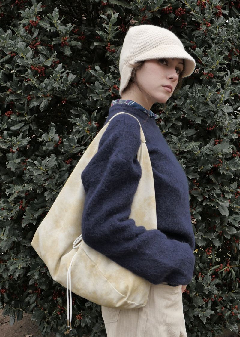 VOOR(ボル)の「Jeanne Leather Shoulder Bag_Crack Beige(Bags)」