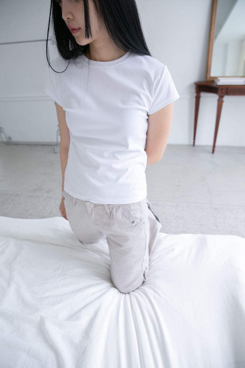 clean short sleeve half top(3colors)