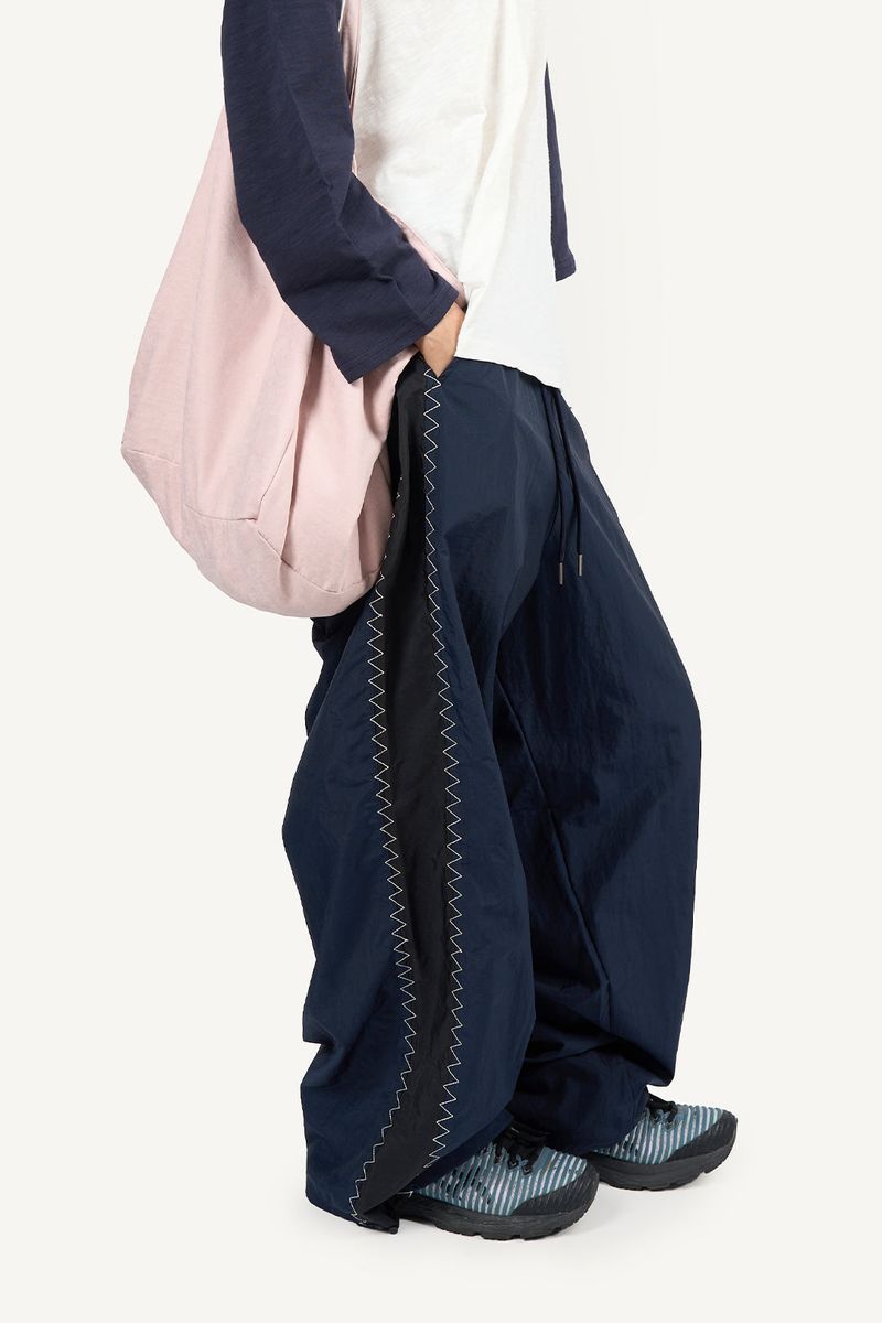 Raucohouse（ラウコハウス）の「Side Stitch Nylon Pants（Pants）」