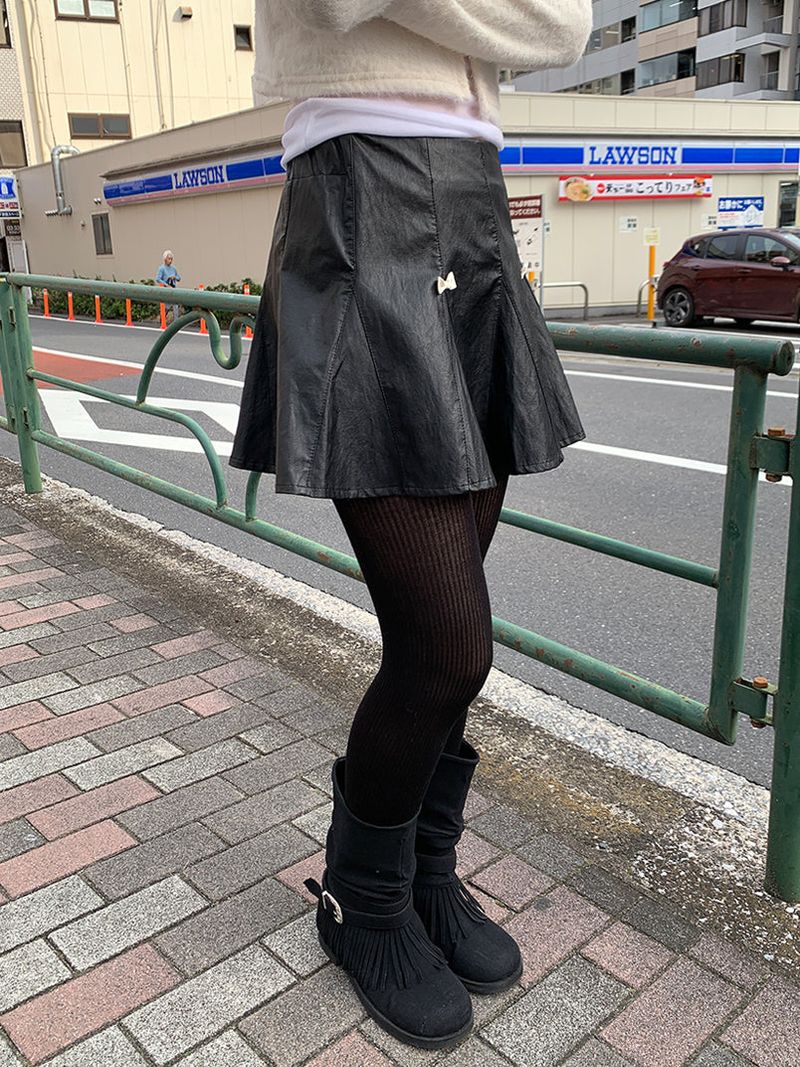 RIBBON FLARE LEATHER MINI SKIRT (2C)