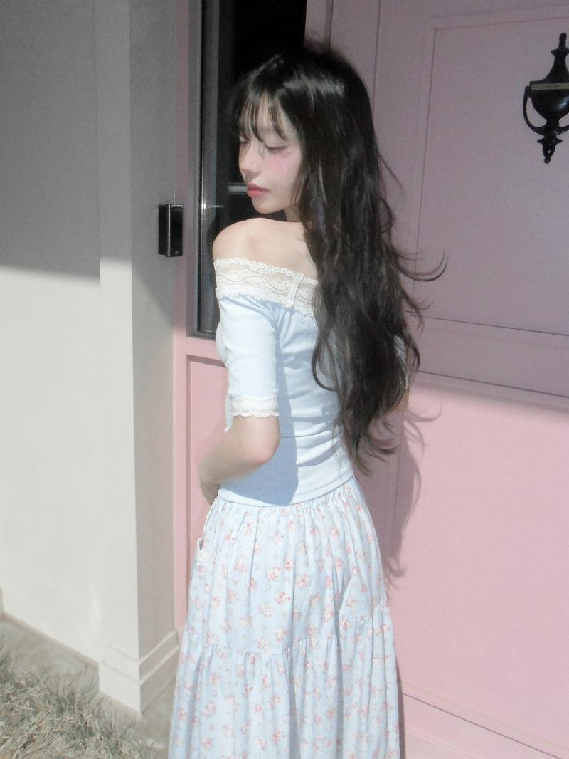 [MADE] Blair Lace Off-Shoulder Top
