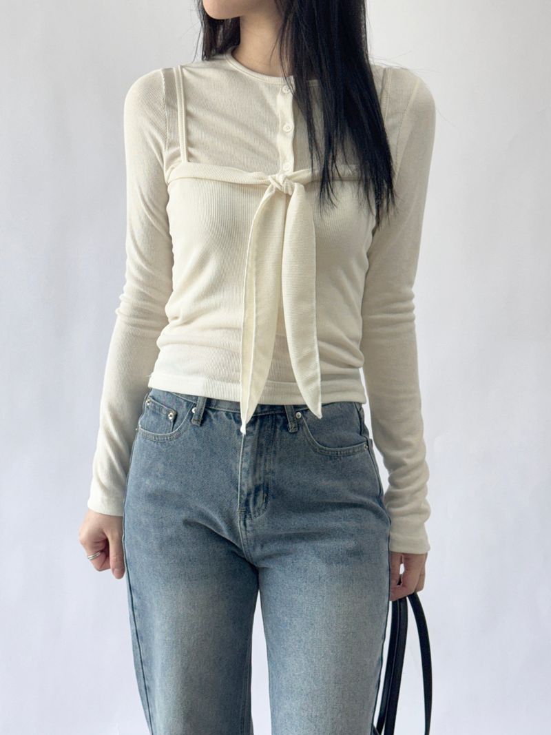 ROIA(ロイア)の「Cervi Sleeveless Button Long Sleeve Cardigan Set(Setup)」