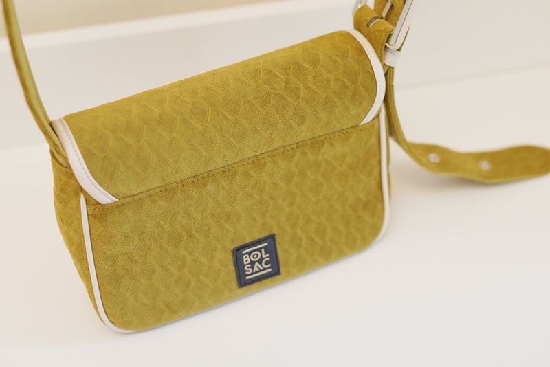 merlot classic bag_khaki brush