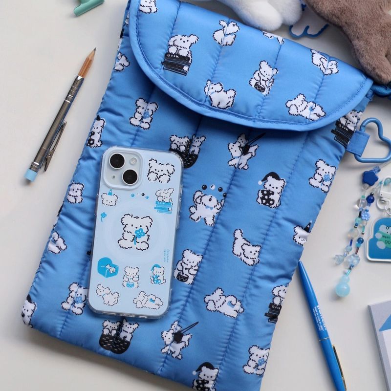 NO NOT NEVER（ノーノットネバー）の「Padded Pouch Laptop Tablet Pouch White Dog（Smartphone Accessories）」