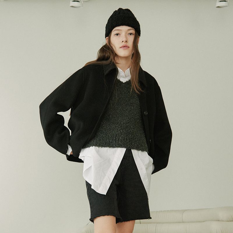 HANDMADE CROPPED JACKET (BLACK)