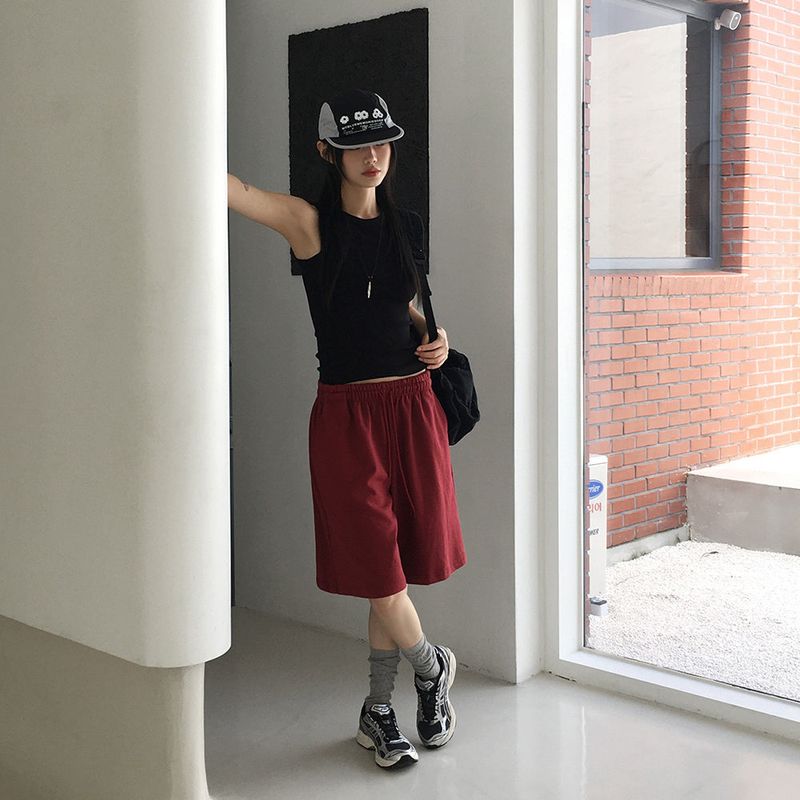 WONDER WONDER（ワンダーワンダー）の「Lips Zuri Sweat Suit Half-Length Bermuda Pants（Pants）」