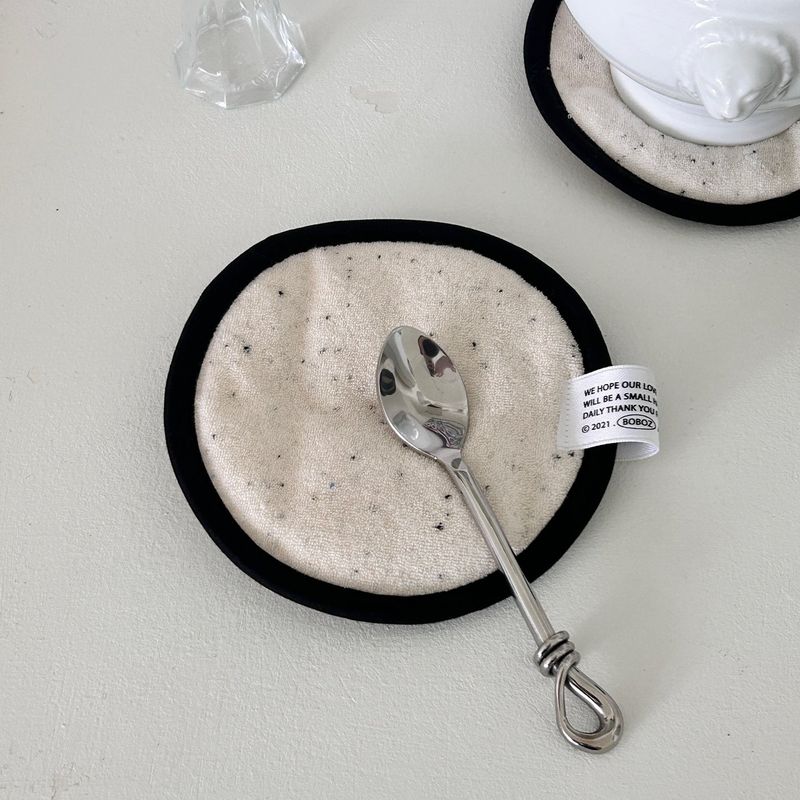 boboz（ボボズ）の「cookie cream towel & tea coaster（インテリア）」