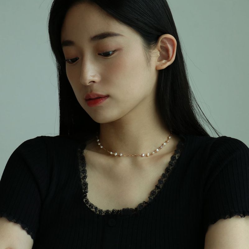 baby baroque pearl necklace