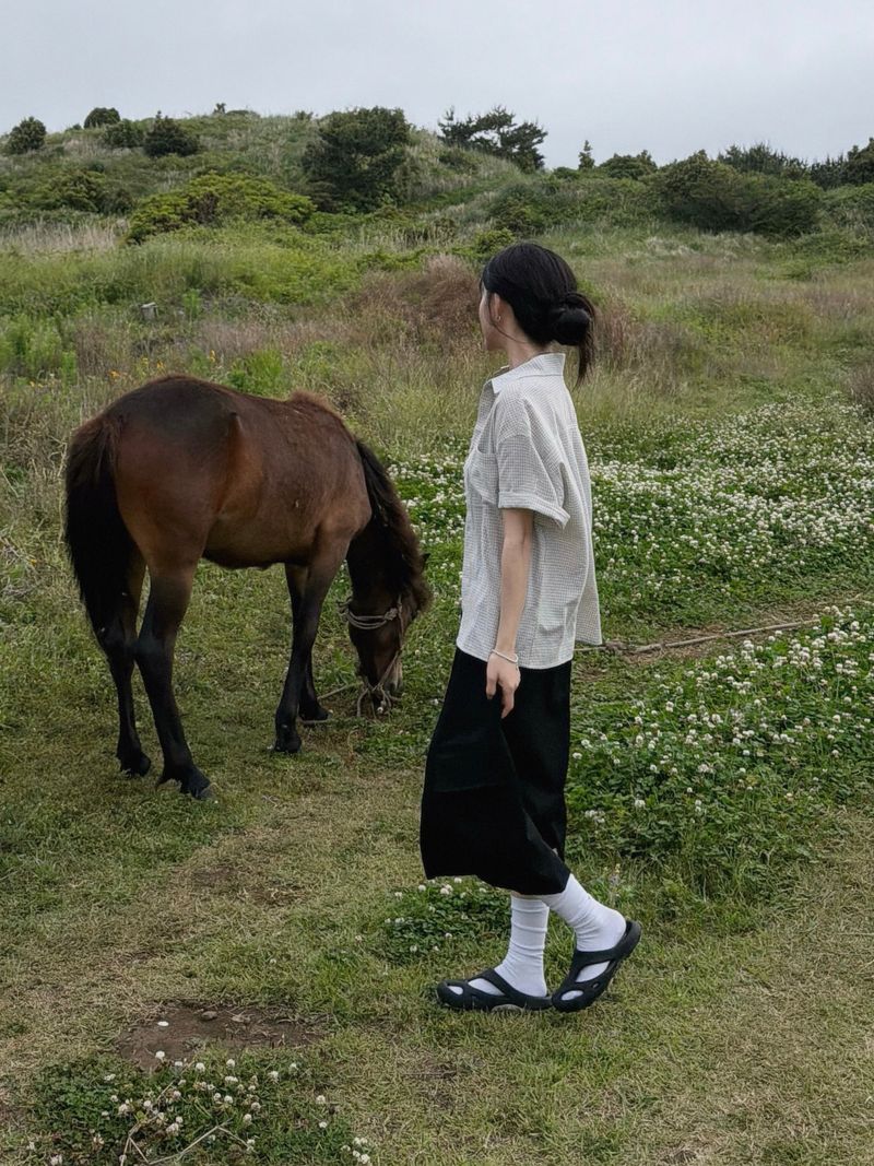 [Feature] Como Slack Cargo Bermuda Pants (3c)