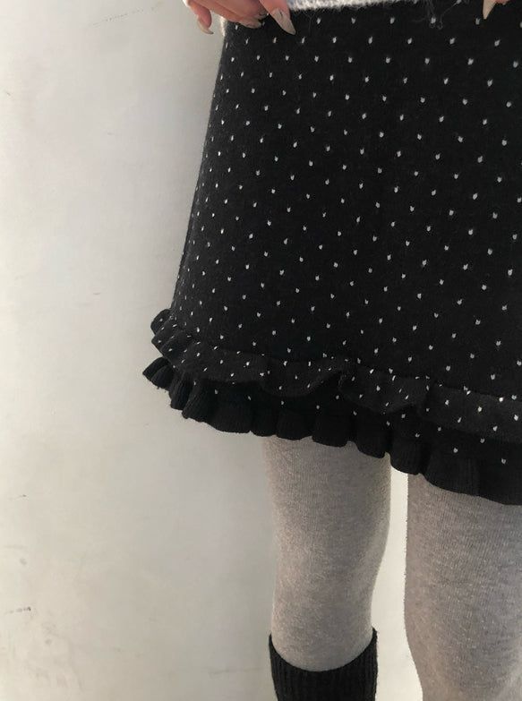 Freak Dot Frill Banding Knit Skirt