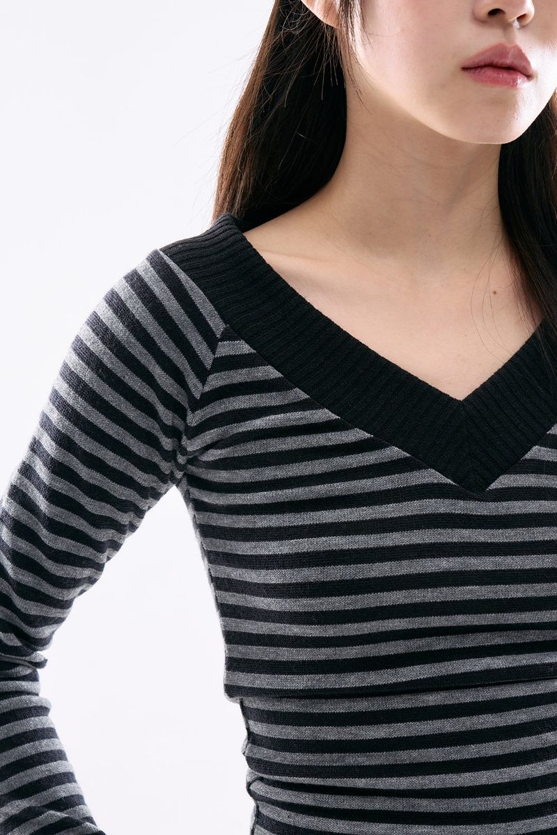 Eron V-neck stripe knit