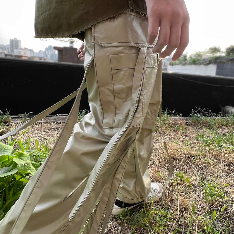 glossy strap pants_khaki