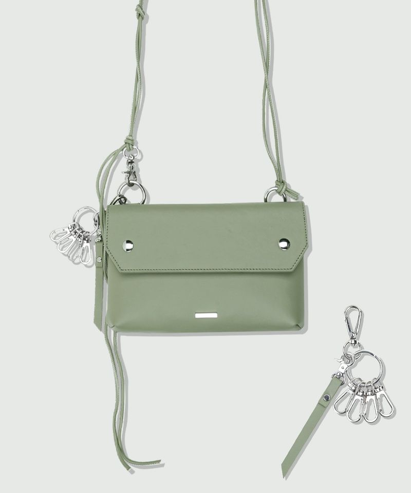 S SY(エスエスワイ)の「piping leather strap flap bag & utility key ring basil(Fashion Accessories)」