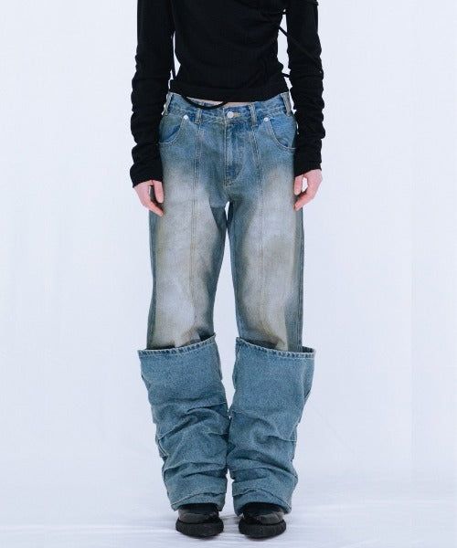VIAVANDA（ヴィアヴァンダ）の「OVERLAP TUCK DENIM PANTS（Pants）」