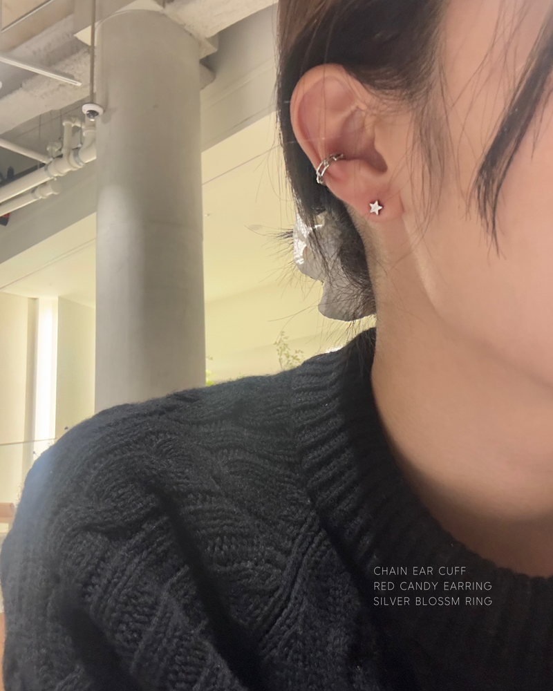 Mini Chain Ear cuff