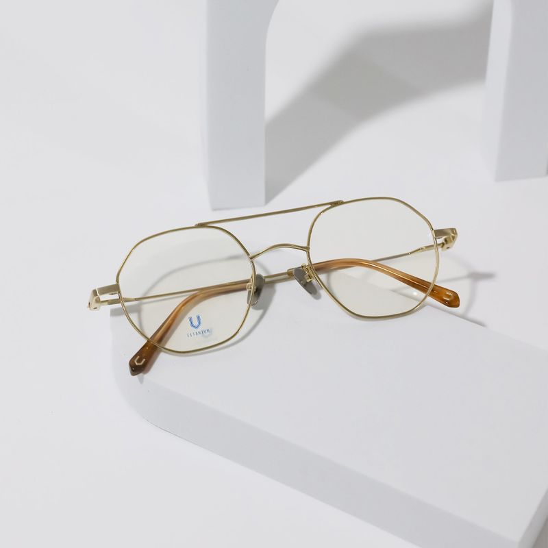 Knouun Round titanium glasses CODE. 103. A Sizzy Gold