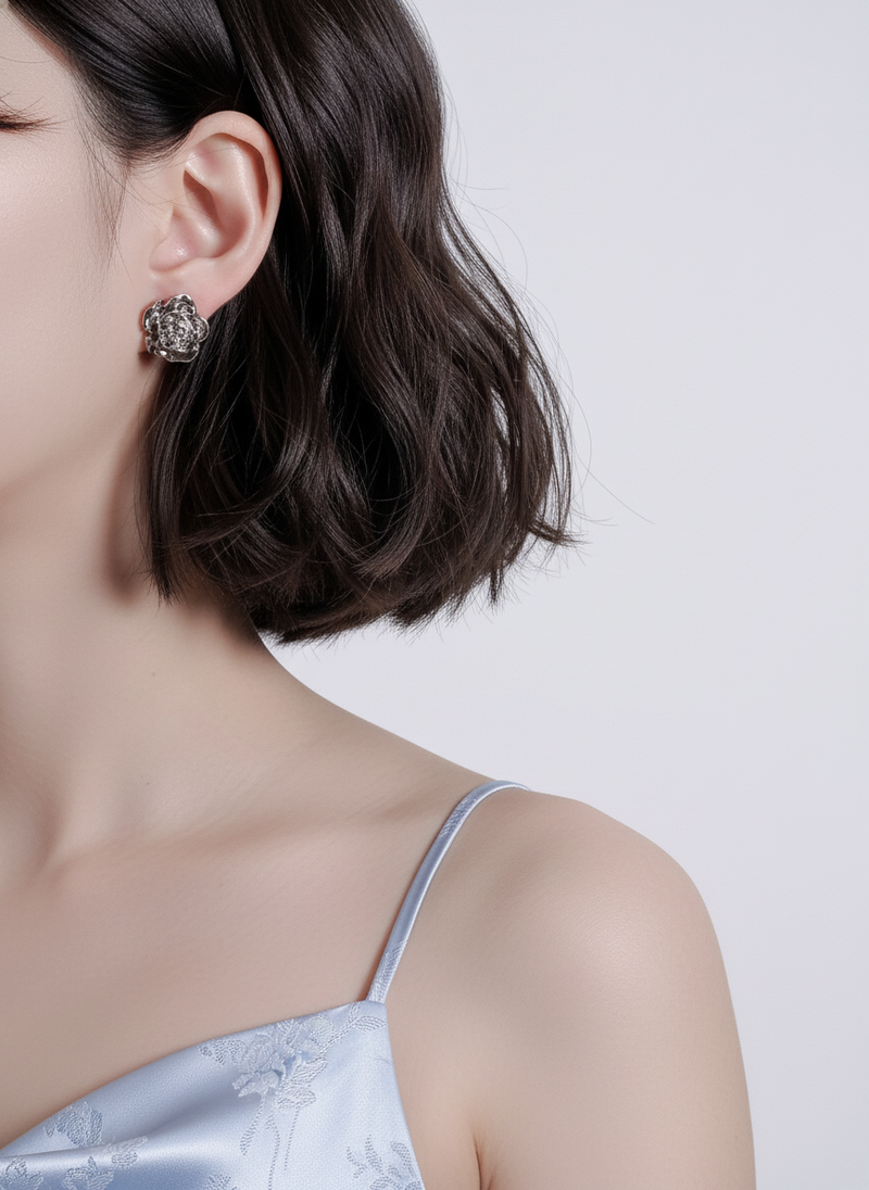 [IVE Yujin Piercing] Metal Rose Piercing - Silver Color