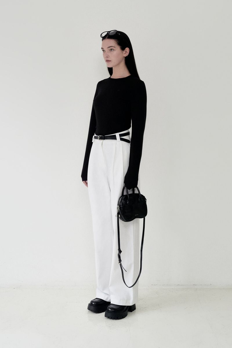 KIRSH PLAIN ROUND FITTED T-SHIRT [BLACK]