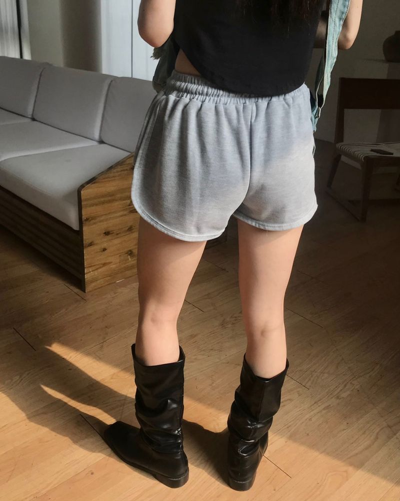 Wiki pants