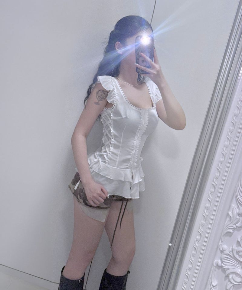 Bless Frill Blouse (2colors)