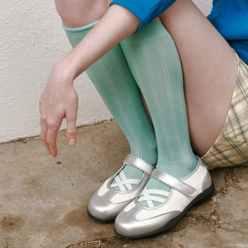 FORrr（フォルンルン）の「Floral Sneakers - 2Color（Shoes）」