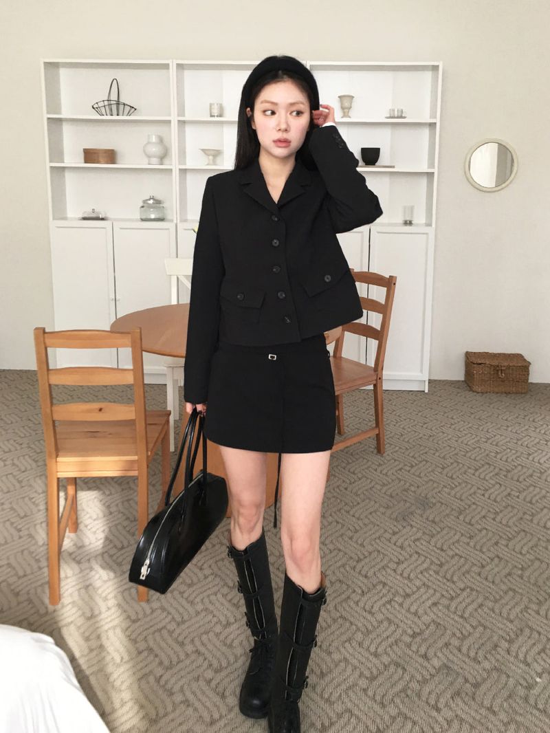 Urban button crop jacket