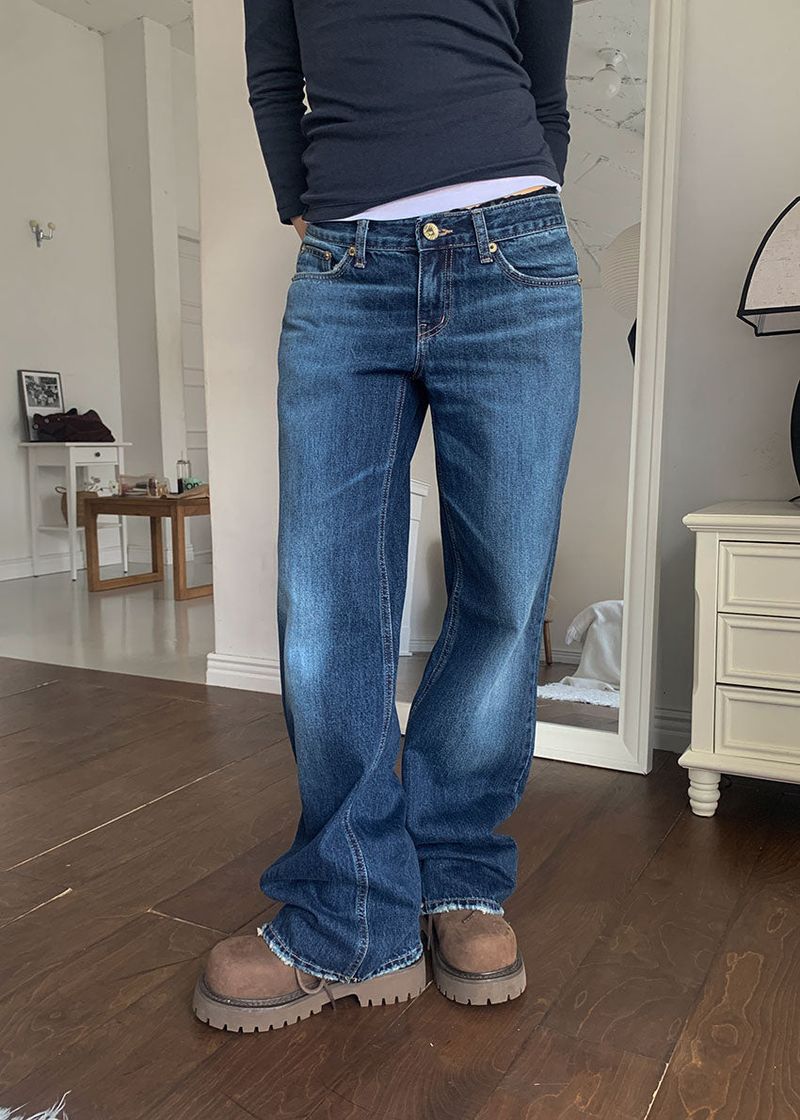 LOW BRUSH STRAIGHT DENIM