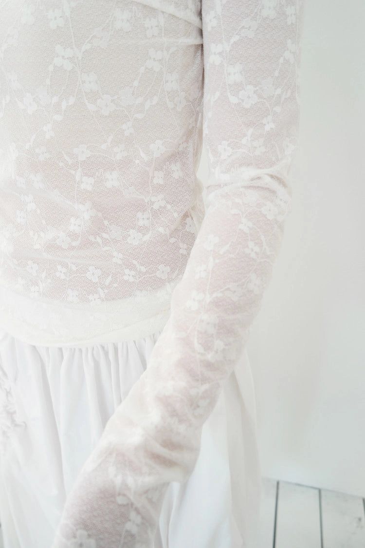 callhag（コールハグ）の「peony T (3c)（Tops）」